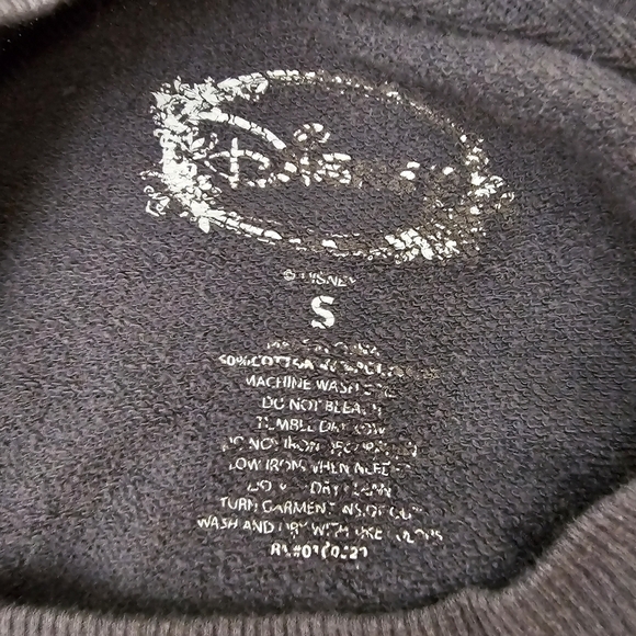 Vintage Walt Disney Lion King Hakuna Matata Gray long sleeve sweater Small - Picture 6 of 6